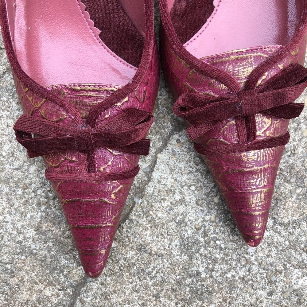 Carlos by Carlos Santana Pumps